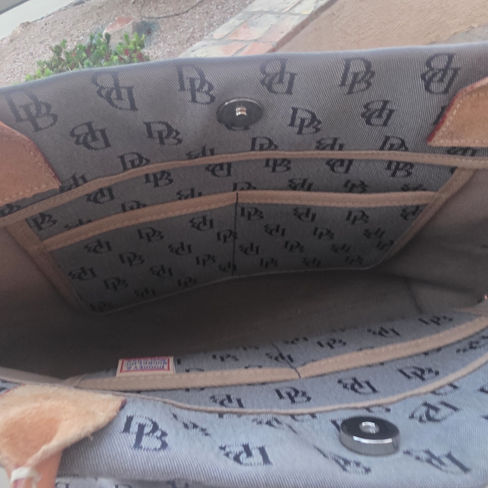 Dooney & Bourke Gray and Brown Tote Bag with Leather Trim - Picture 6 of 7